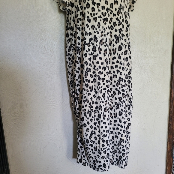 Time and Tru Leopard Brown Print Bodycon Maternity Dress Size Women Maternity L - Picture 6 of 12